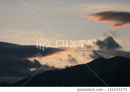 晚上的雲 晚上的雲 116243279