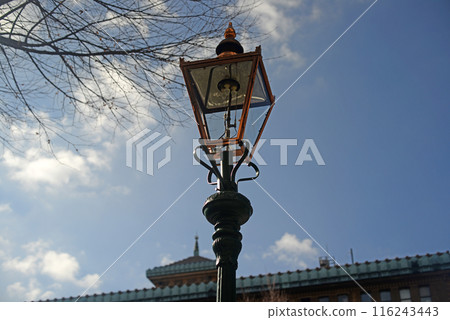 Gas lamps on the outer perimeter of the Kanagawa Prefectural Office-2 Gas lamps on the outer perimeter of the Kanagawa Prefectural Office-2 116243443