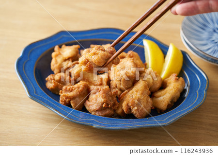  炸雞 116243936