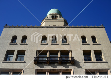 從海岸通 6 號眺望橫濱海關總部大樓 116244011