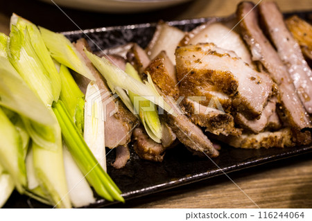 The temptation of roasted meat The temptation of roasted meat 116244064