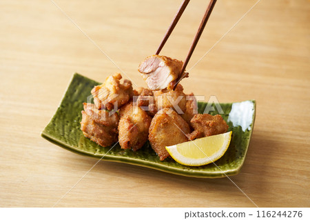  Deep-fried chicken 116244276