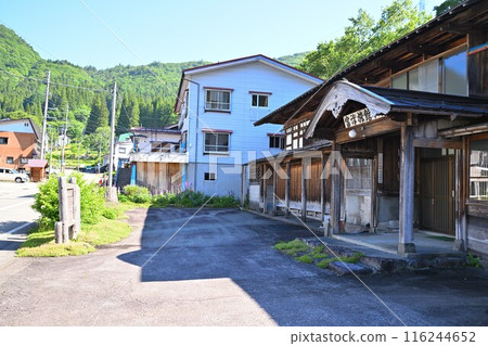 Tomizawa House, Futago Honjin on the Mikuni Highway, National Route 17, Yuzawa Town 116244652