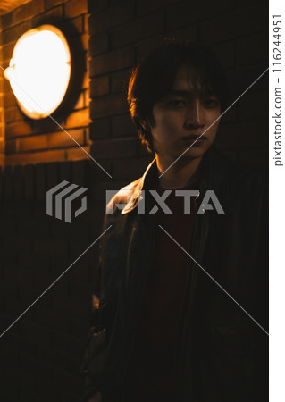 夜晚 夜晚時光 男人 116244951