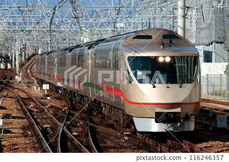 特急丹後探索者號抵達JR尼崎站（新大阪⇔豐岡） 116246357