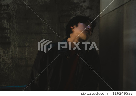 夜晚 夜晚時光 男人 116249552