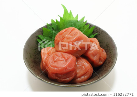 Umeboshi (Kishu Nanko Ume) 116252771