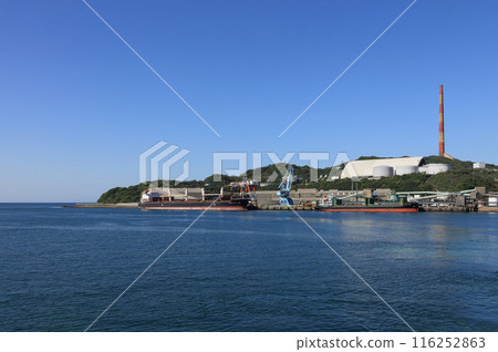 佐賀關煉油廠第二大煙囪及工廠風光 佐賀關煉油廠第二大煙囪及工廠風光 116252863