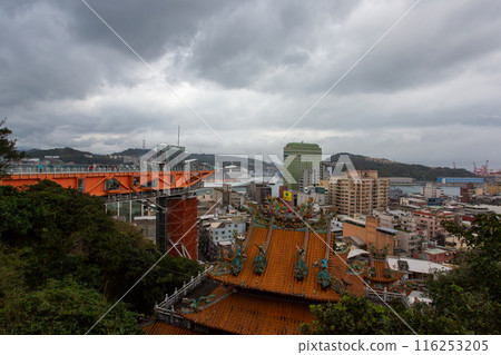 基隆,台灣北部的港口城市,從基隆塔俯瞰 基隆,台灣北部的港口城市,從基隆塔俯瞰 116253205
