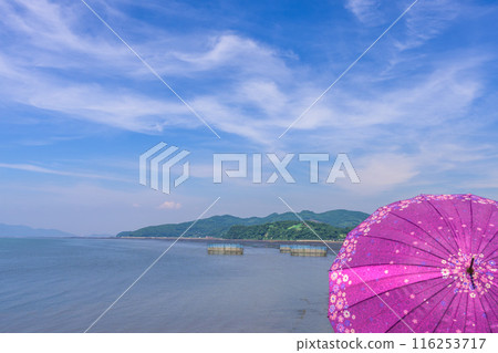 The view from the roadside station coastline, illuminated by a clear blue sky (Shimoamida-cho, Uto City) "Uto Marina Okoshikikan" 116253717