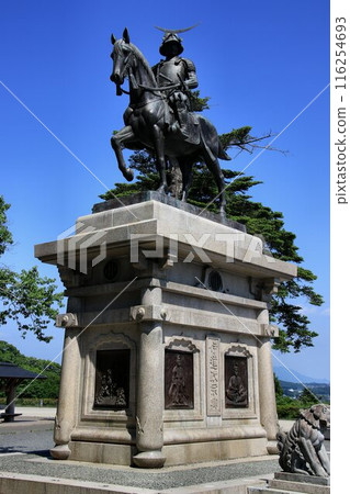 Watching over the city of trees, Sendai, from Aoba Castle... "Statue of Date Masamune on Horseback" Watching over the city of trees, Sendai, from Aoba Castle... "Statue of Date Masamune on Horseback" 116254693