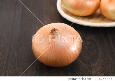 新鮮的洋蔥 116256477