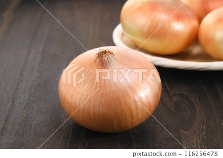 新鮮的洋蔥 116256478