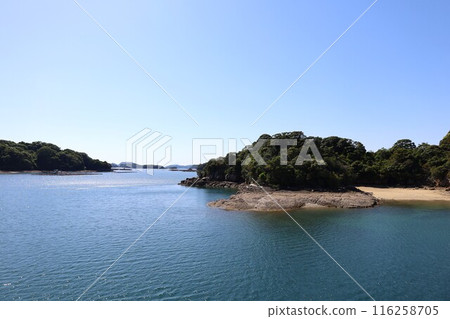 [長崎縣] 九十九島珍珠海洋度假村 從九十九島遊船「珍珠女王號」眺望 116258705