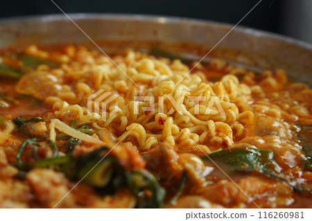 Korean food culture of eating ramen with fish stew seasoned with red pepper powder 116260981