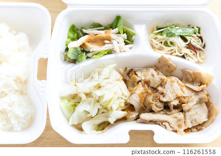 Delicious Chinese pork and ginger bento Delicious Chinese pork and ginger bento 116261558