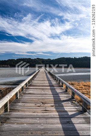 Horai Bridge with a clear sky (Shizuoka Prefecture) Horai Bridge with a clear sky (Shizuoka Prefecture) 116262193