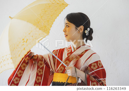 Yukata woman parasol 116263349