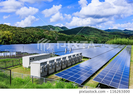 太陽能電池板和變電站設備 太陽能電池板和變電站設備 116263800