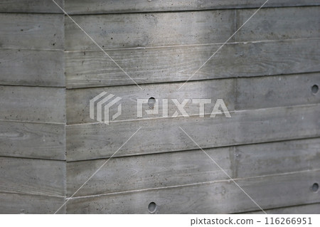 外露混凝土（杉板書實模混凝土法） 116266951