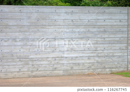 外露混凝土（杉板書實模混凝土法） 116267745