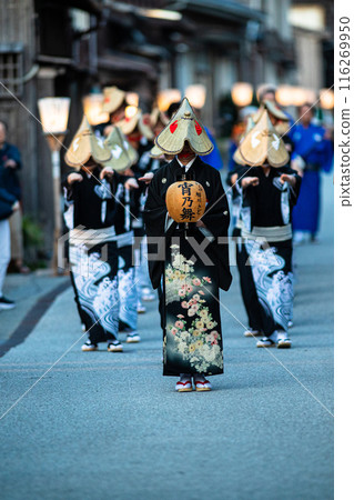 [Niigata Prefecture_Sado_Yoi no Mai] A mysterious world unfolds in the early summer evening at "Yoi no Mai" 116269950