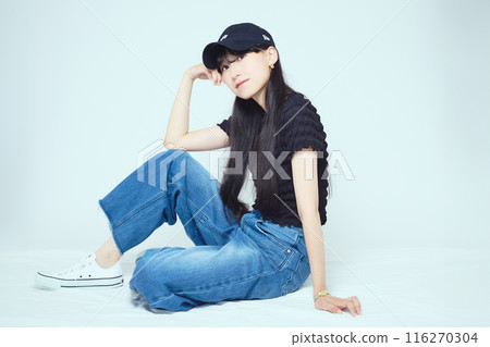 Summer portrait of female college student 116270304