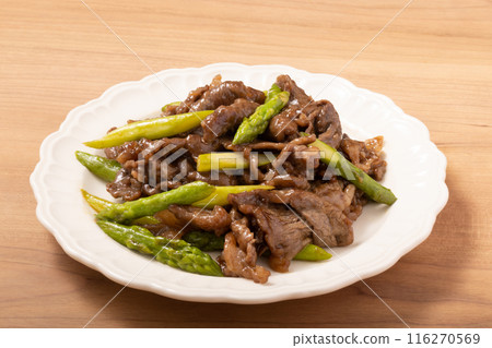 生蠔牛肉蘆筍炒 116270569