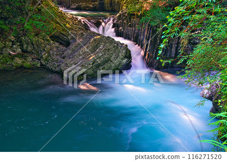 初夏遇見瀑布 初夏遇見瀑布 116271520