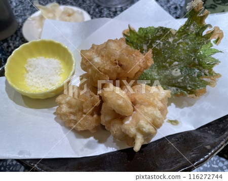 Cod milt tempura, a winter delicacy from Hokkaido 116272744