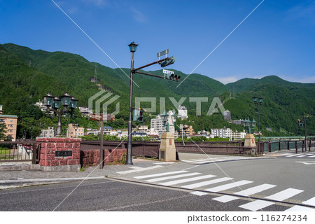 【下呂溫泉】溫泉街出湯大橋（下呂大橋）週邊風景 116274234