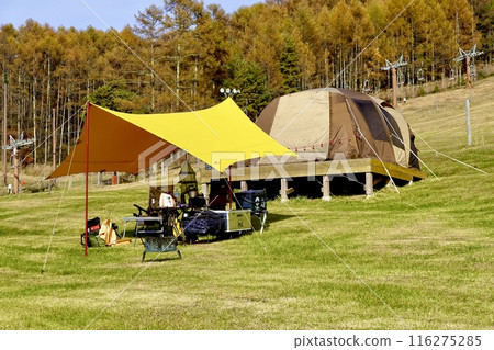 長野縣詰訪郡富士見町富士見高原滑雪場搭建的豪華帳篷景觀 長野縣詰訪郡富士見町富士見高原滑雪場搭建的豪華帳篷景觀 116275285