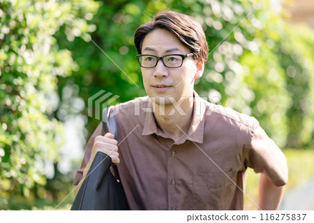 Running men 116275837