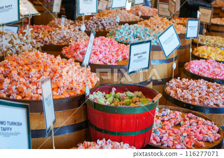 按重量出售糖果的商店 116277071