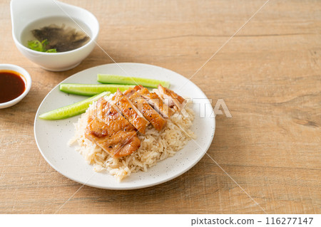 Grilled Chicken with Steamed Rice 116277147