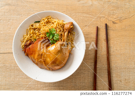 Dried Noodles with Braised Chicken Dried Noodles with Braised Chicken 116277274
