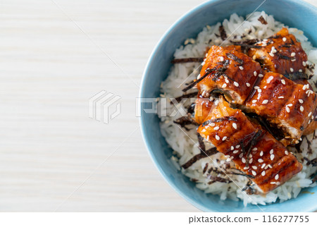 eel rice bowl or unagi rice bowl 116277755