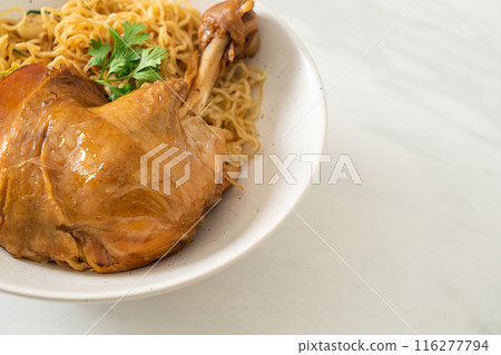 Dried Noodles with Braised Chicken 116277794