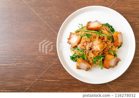 Stir-fried rice vermicelli and water mimosa with crispy pork belly Stir-fried rice vermicelli and water mimosa with crispy pork belly 116278032