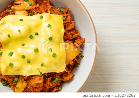 kimchi fried rice with pork and topped cheese 116278262