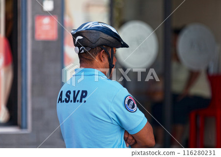Agent of the ASVP in Saint-Paul 116280231