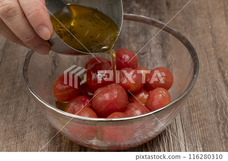 Marinated Cherry Tomatoes Mix the marinade 116280310