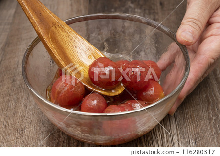 Marinated Cherry Tomatoes Mix the marinade Marinated Cherry Tomatoes Mix the marinade 116280317