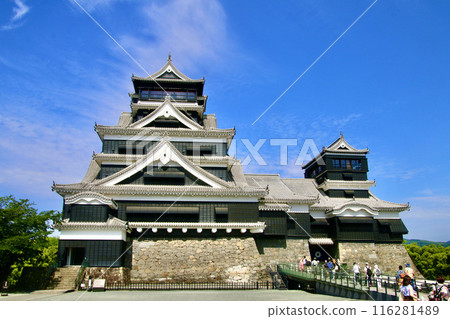 Kumamoto Castle, castle tower, south side (Kumamoto City, Kumamoto Prefecture) Kumamoto Castle, castle tower, south side (Kumamoto City, Kumamoto Prefecture) 116281489