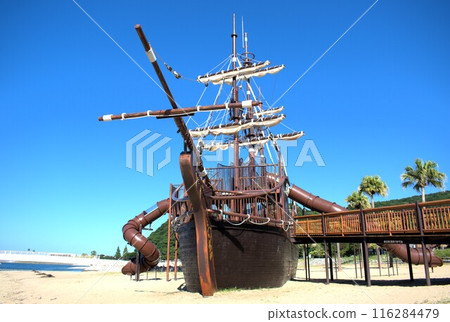 田野浦海灘的帆船 116284479