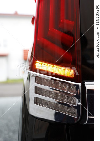 Rear turn signal on Rear turn signal on 116285290