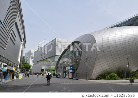 Streets of Digital Media City (DMC), Seoul, Korea 116285556