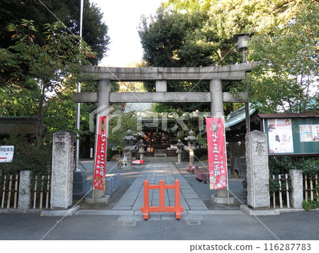 Seven Shrines in Kita-ku, Tokyo 116287783