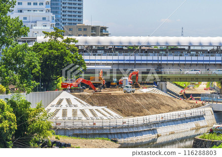Futako Tamagawa/Tamagawa embankment construction site [Setagaya Ward, Tokyo] 116288803