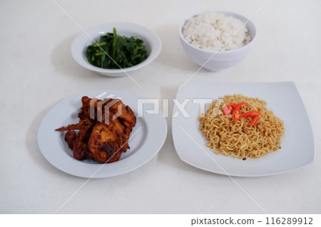 lunch menu. asian food 116289912